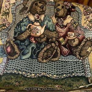 Gorgeous boy’s and friends throw blanket Afghan tapestry